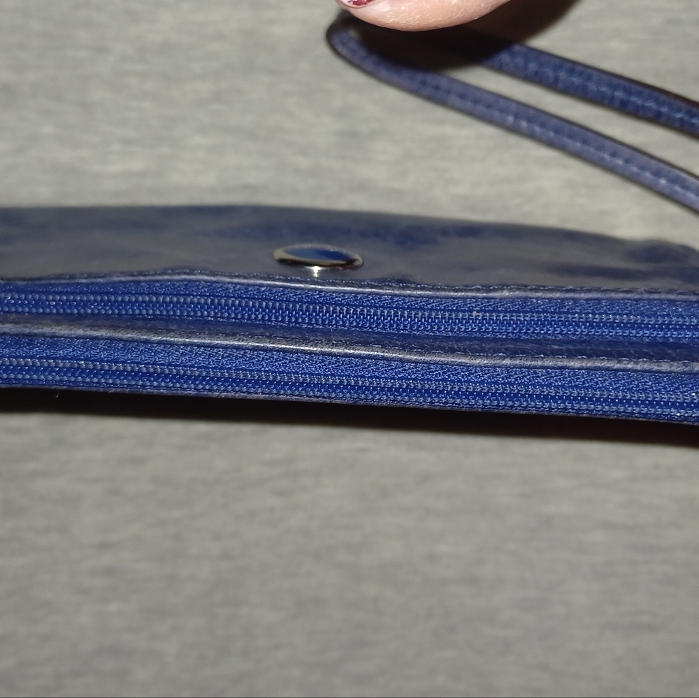 Coach Wallet - Picture 4 of 6